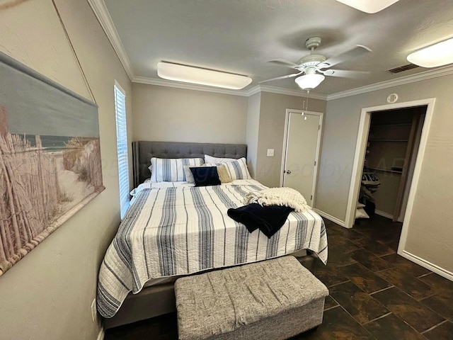 bedroom with visible vents, baseboards, crown molding, and ceiling fan