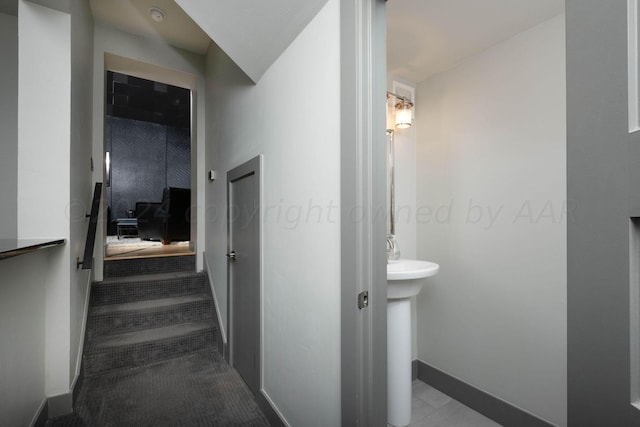 1600 S Milam St, Amarillo, TX 79102 - staircase with baseboards