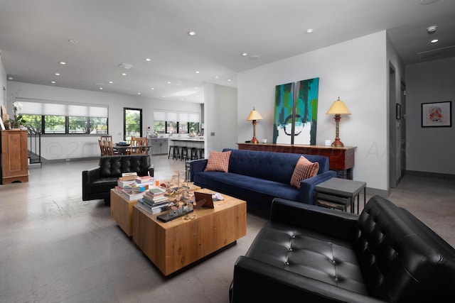 1600 S Milam St, Amarillo, TX 79102 - living room featuring recessed lighting and concrete floors