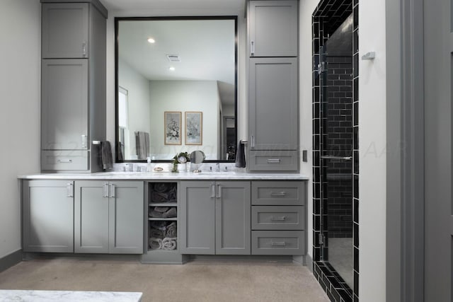 1600 S Milam St, Amarillo, TX 79102 - full bath featuring double vanity, tiled shower, and recessed lighting
