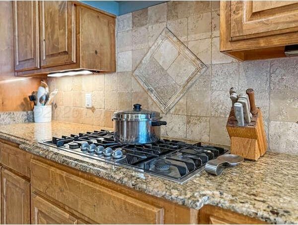 202 Loma Linda Ln, Borger, TX 79007 - photo 11