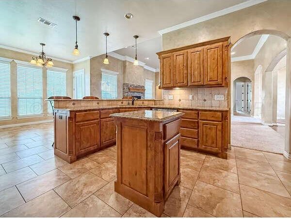 202 Loma Linda Ln, Borger, TX 79007 - photo 7