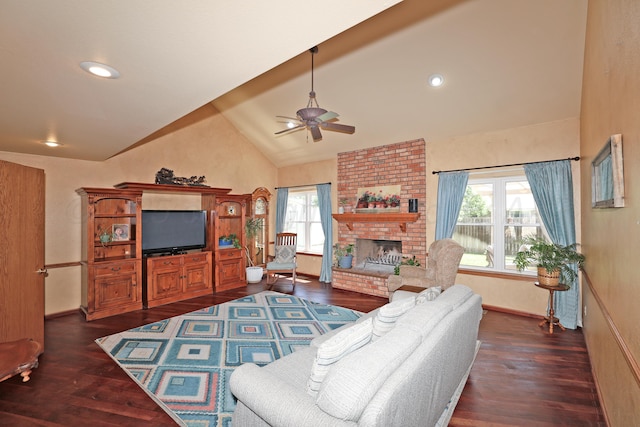 1206 Olive St, Stratford, TX 79084 - living area with a ceiling fan, healthy amount of natural light, lofted ceiling, and dark wood-style floors