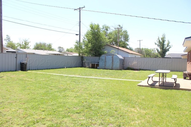 136 NW Dr, Hereford, TX 79045 - view of yard