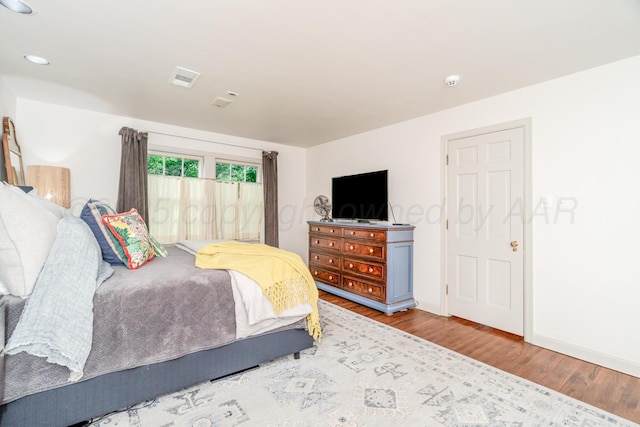 3208 S Ong St, Amarillo, TX 79109 - bedroom featuring wood finished floors and baseboards