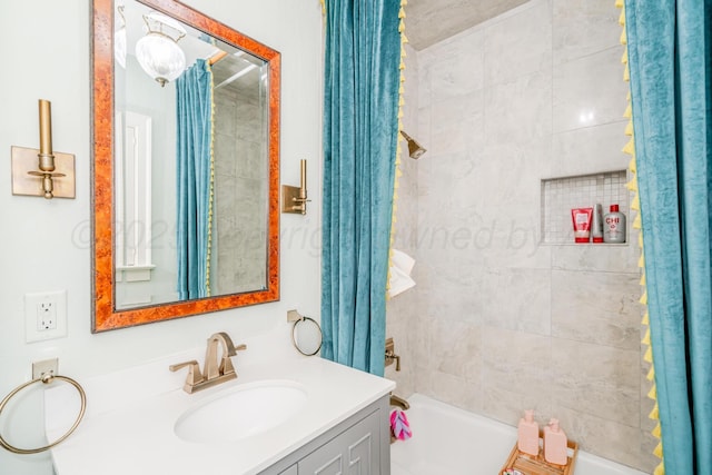 3208 S Ong St, Amarillo, TX 79109 - bathroom with shower / bath combo and vanity
