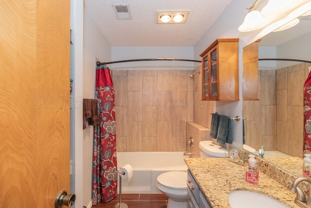 7919 Mitcham Dr, Amarillo, TX 79121 - full bathroom with shower / bath combination with curtain, vanity, and a textured ceiling