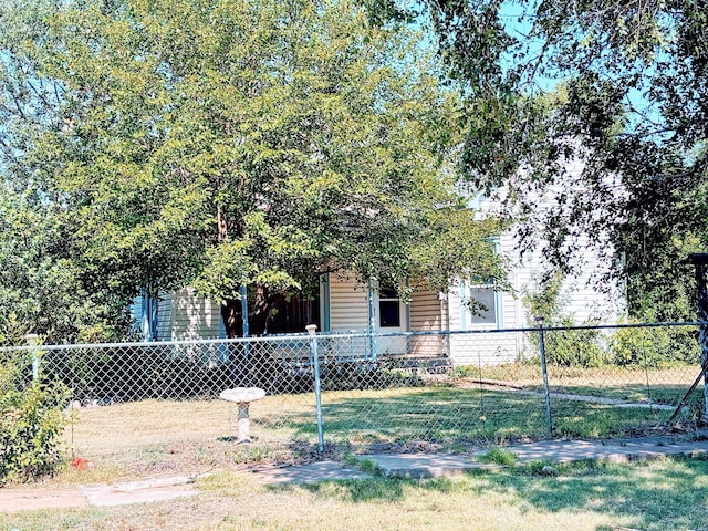 522 S Baylor St, Perryton, TX 79070 - photo 2