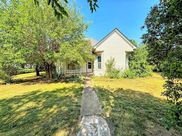522 S Baylor St, Perryton, TX 79070 - photo 1