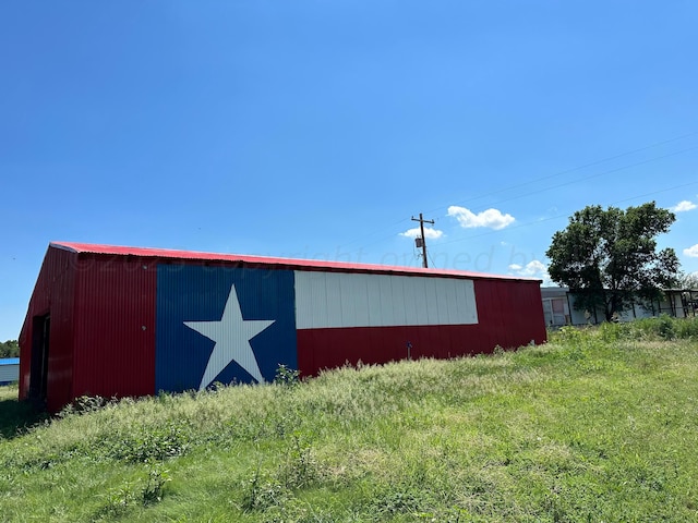700 N Texas St, Shamrock, TX 79079 - view of pole building