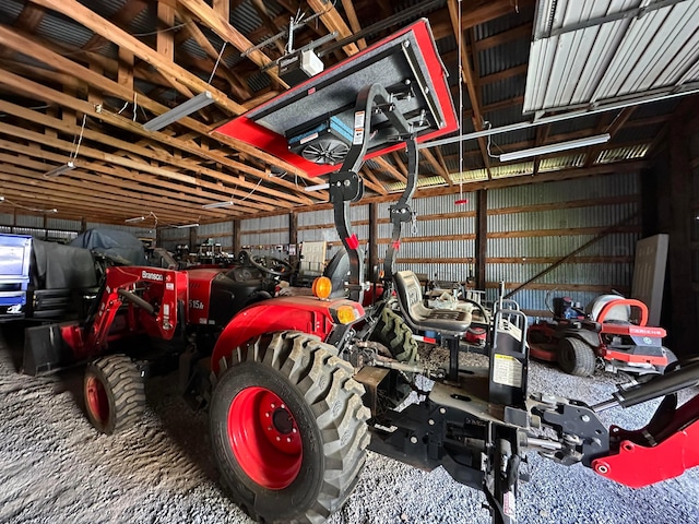 700 N Texas St, Shamrock, TX 79079 - view of garage