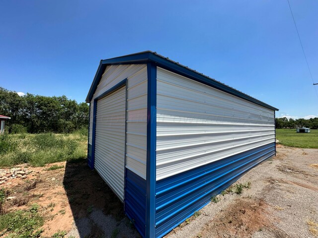 700 N Texas St, Shamrock, TX 79079 - view of outbuilding