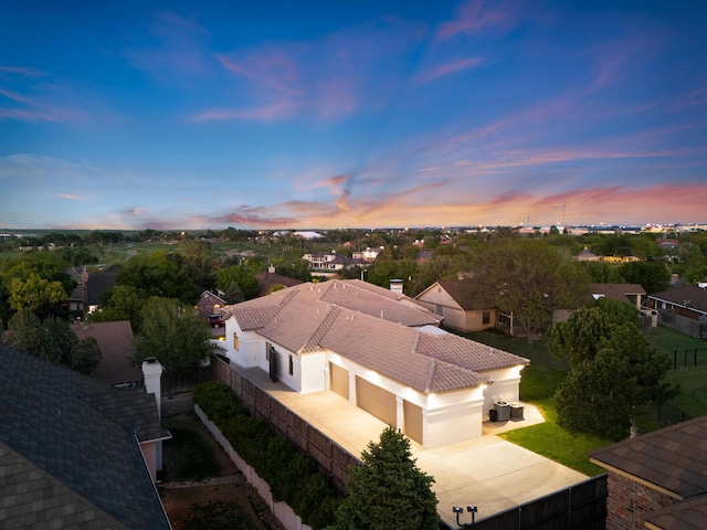 view of aerial view at dusk