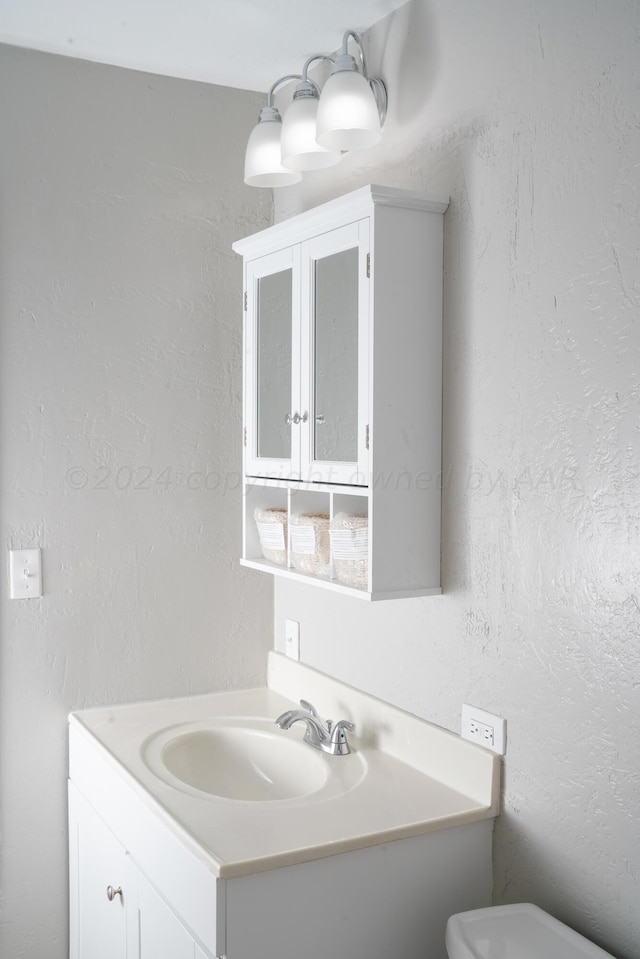 709 N Wells St, Pampa, TX 79065 - bathroom with vanity