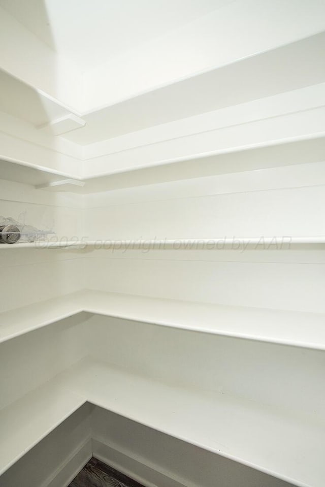 7200 Athens St, Amarillo, TX 79118 - view of pantry