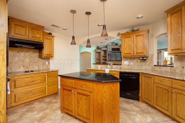 103 N Timbercreek Dr, Amarillo, TX 79118 - kitchen with black dishwasher, backsplash, arched walkways, and under cabinet range hood