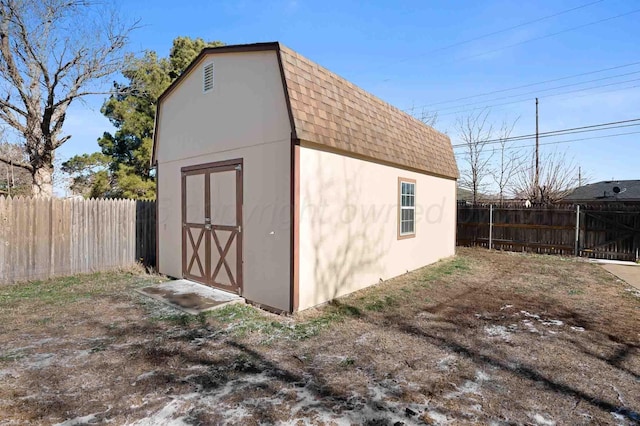 view of outbuilding