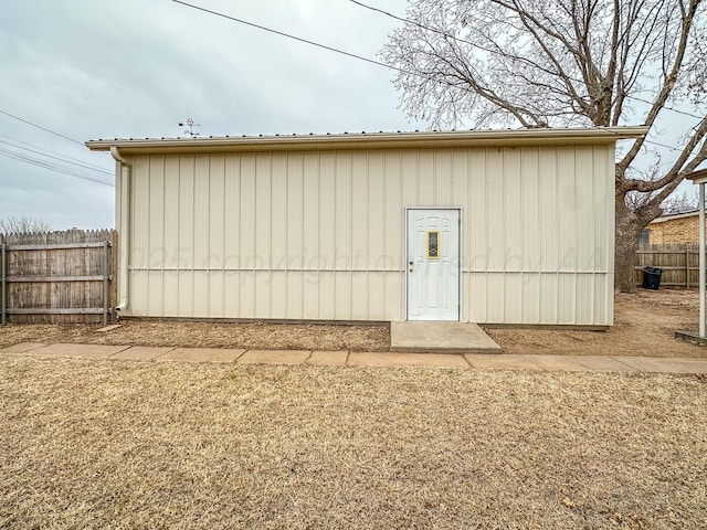 view of outbuilding