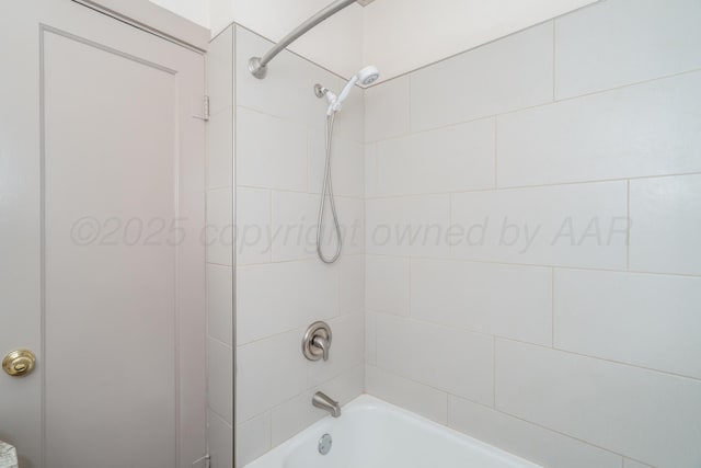 2523 5th Ave, Canyon, TX 79015 - full bath with  shower combination
