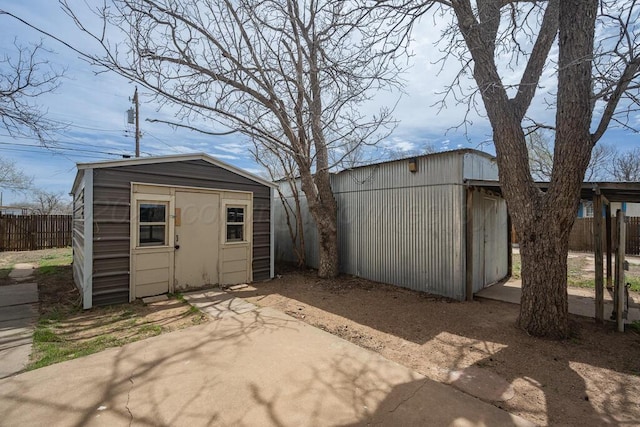 1610 N Hayes St, Amarillo, TX 79107 - view of shed with fence