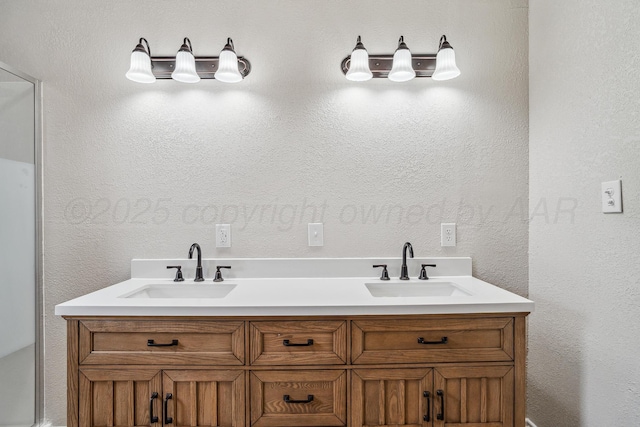 517 Whittier St, Hereford, TX 79045 - full bath with a shower with shower door and double vanity