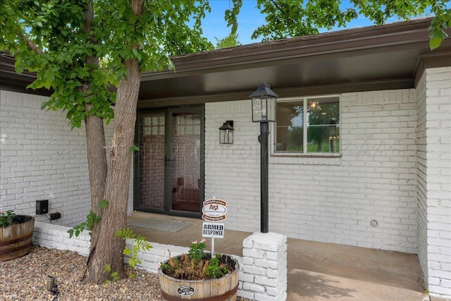 4400 Gem Lake Rd, Amarillo, TX 79106 - view of exterior entry with brick siding