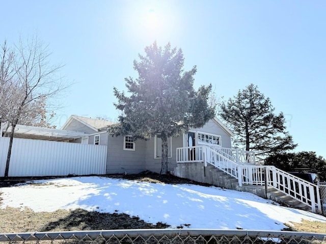 view of front of home