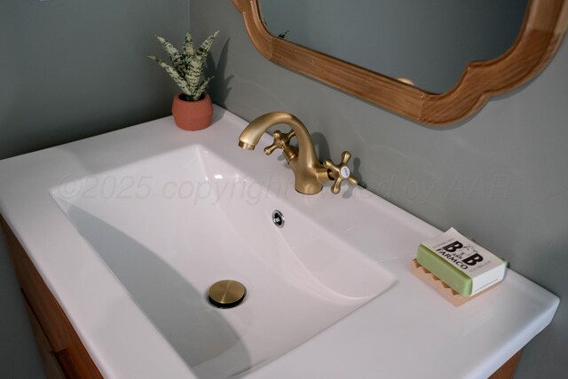 room details with sink