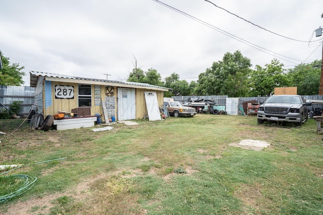 1411 N Highland St, Amarillo, TX 79107 - view of yard