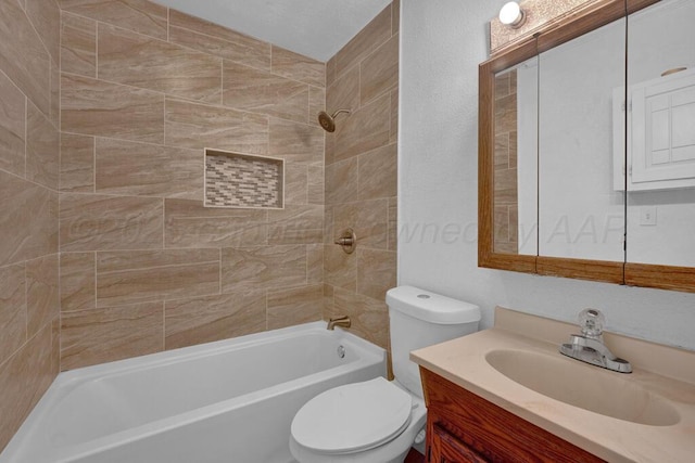 301 Estireno St, Borger, TX 79007 - full bath featuring toilet, vanity, and shower / washtub combination