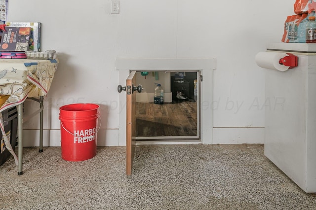 interior details featuring speckled floor