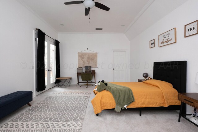 bedroom with carpet flooring, ornamental molding, and ceiling fan