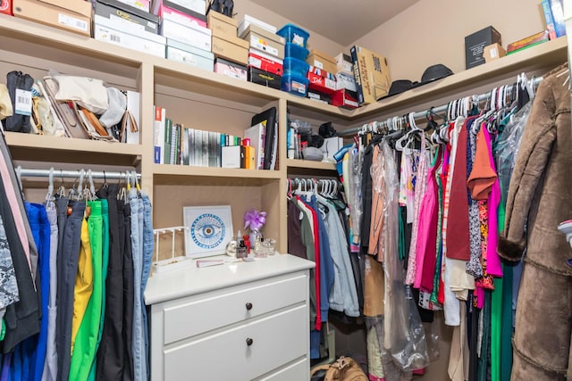 7116 Bennett St, Amarillo, TX 79119 - view of walk in closet