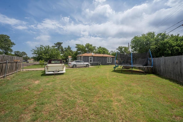 4215 S Tyler St, Amarillo, TX 79110 - view of yard with a trampoline