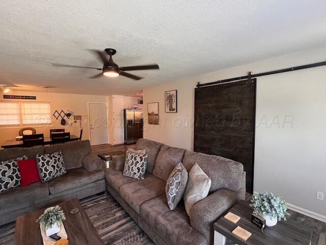 1618 S Grinnell St, Perryton, TX 79070 - photo 6