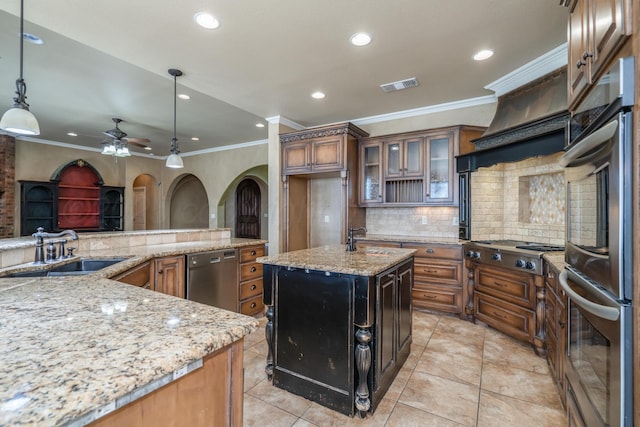 kitchen with recessed lighting, appliances with stainless steel finishes, a sink, and visible vents