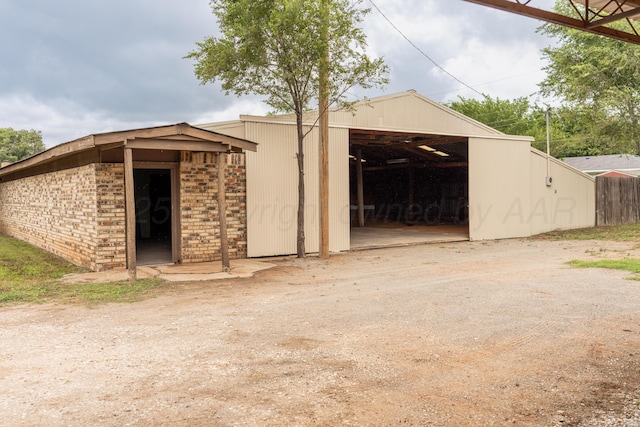 508 S Austin St, Shamrock, TX 79079 - view of pole building