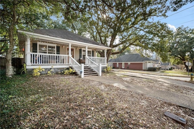 view of front of house with a porch