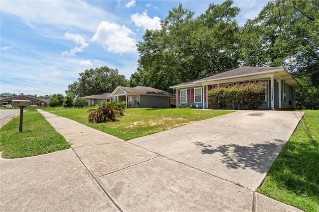 505 Doby Ct, Mobile, AL 36608 - view of front of property with concrete driveway and a front yard