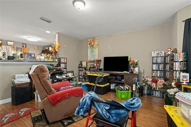 505 Doby Ct, Mobile, AL 36608 - living room featuring wood finished floors and baseboards