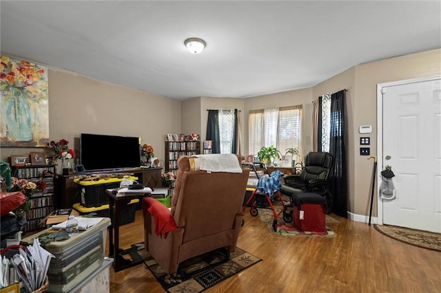 505 Doby Ct, Mobile, AL 36608 - living room featuring wood finished floors
