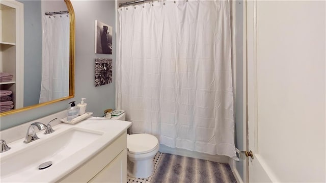 167 Glenwood St, Mobile, AL 36606 - full bath featuring vanity and toilet