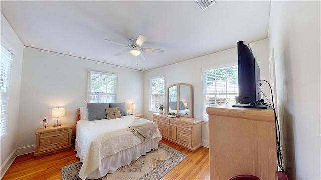 167 Glenwood St, Mobile, AL 36606 - bedroom featuring light wood finished floors, baseboards, and ceiling fan