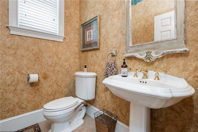 2924 Riverview Pointe Dr S, Theodore, AL 36582 - half bath with toilet