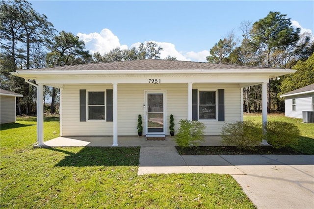 bungalow-style home featuring a front yard