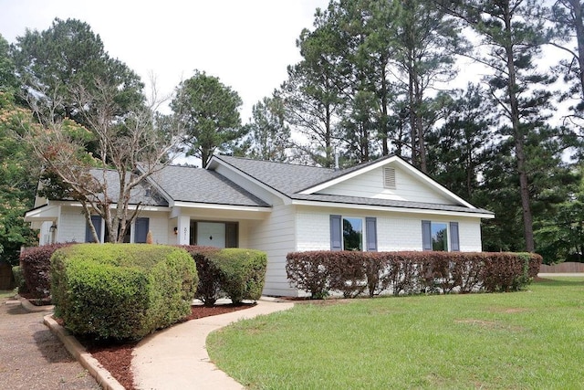 871 Hale Rd, Mobile, AL 36608 - ranch-style home featuring a front lawn and a shingled roof