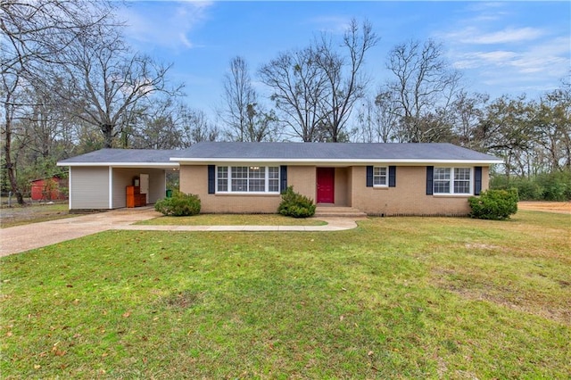 ranch-style home with a front yard