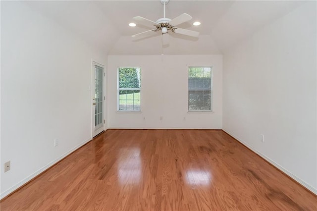 1056 Cross Gates Pl, Mobile, AL 36609 - spare room featuring wood finished floors, a ceiling fan, recessed lighting, and lofted ceiling