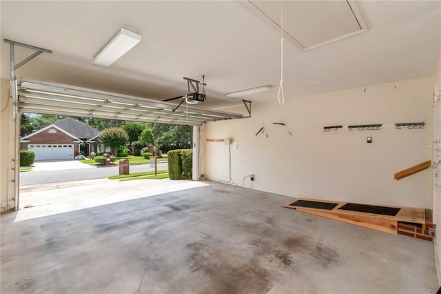 1056 Cross Gates Pl, Mobile, AL 36609 - garage featuring a garage door opener