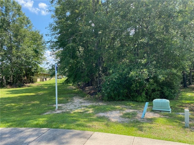 Listing photo 2 for 0 Travellers Ct Unit 34, Satsuma AL 36572